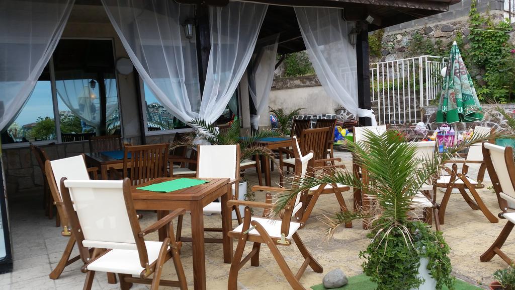 Lozite Hotel 3*